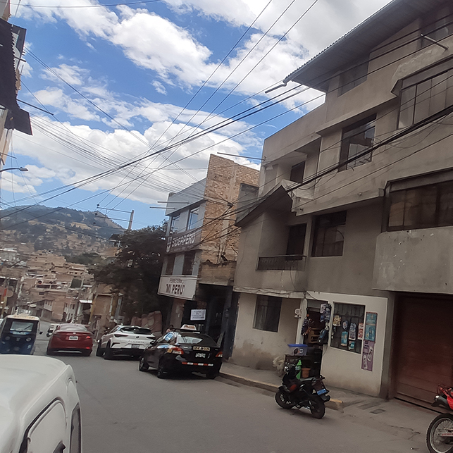 S/ 600.000

Ubicada en una de las calles de mayor tránsito
vehicular de la ciudad de Cajamarca, a pocos
minutos de la Pza de Armas.